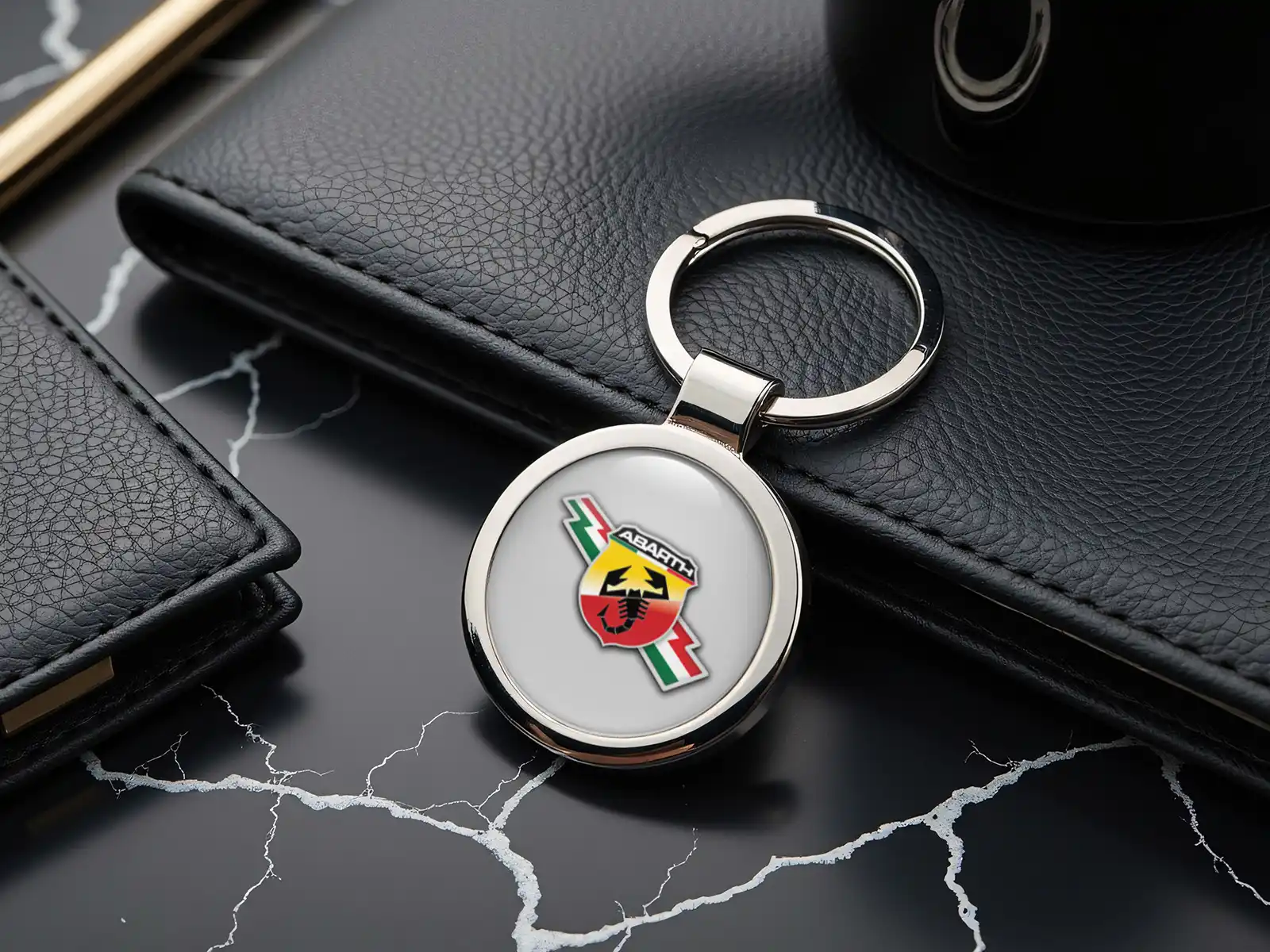 Fiat Abarth Portachiavi Cane Metallo Durevole Aspetto Carino